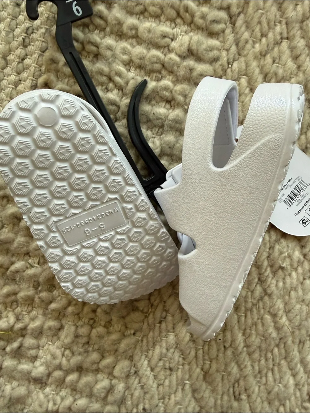 wonder nation White Double-Strap Buckle Kids Sandals 5/6 shimmer nwt